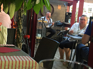 Photo n°8 de La petite flamme à Jumièges ()