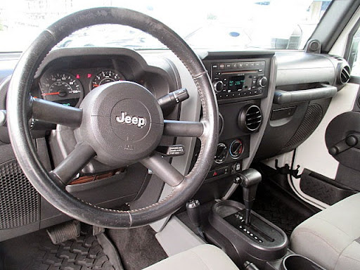 Car Dealer «Miami Auto Collection», reviews and photos, 2851 SW 69th Ct, Miami, FL 33155, USA