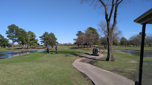 Golf Club «Pine Crest Country Club», reviews and photos, 3080 Gessner Rd, Houston, TX 77080, USA