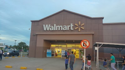 Photos of Walmart Resistencia