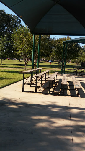 Park «Lake Cliff Park», reviews and photos, 300 E Colorado Blvd, Dallas, TX 75201, USA
