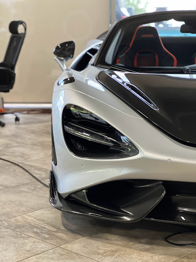 Car Dealer «Chicago Motor Cars», reviews and photos, 27W110 North Ave, West Chicago, IL 60185, USA