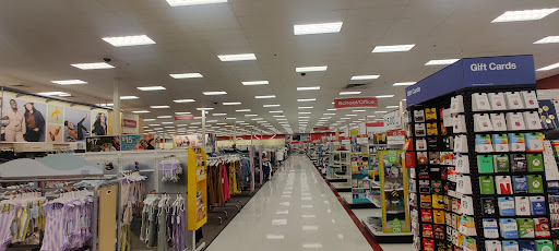 Department Store «Target», reviews and photos, 1001 S Sutton Rd, Streamwood, IL 60107, USA