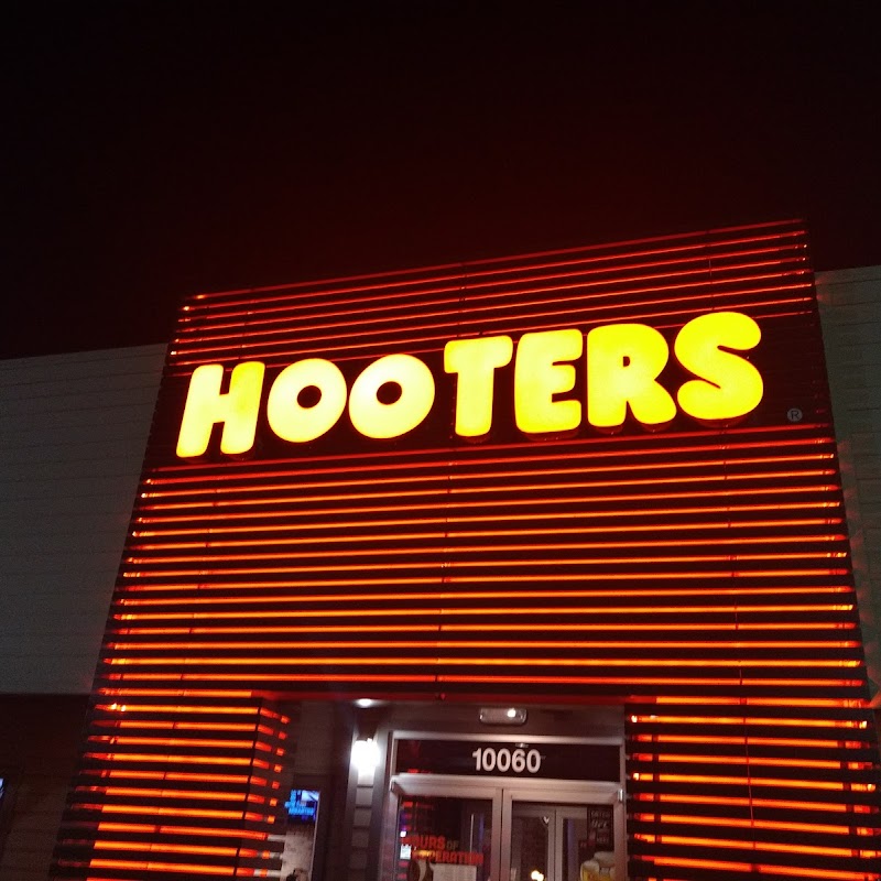 Hooters