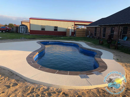 Swimming pool contractor Beaumont