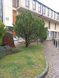 Residencial Ramón y Cajal Av. de Francia, 7, 22870 Villanúa, Huesca, España