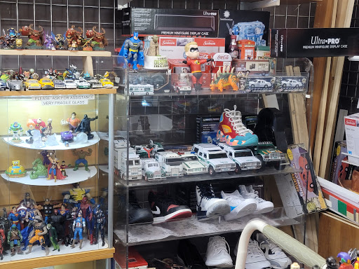 Flea Market «Raynham Flea Market», reviews and photos, 480 S St W, Raynham, MA 02767, USA