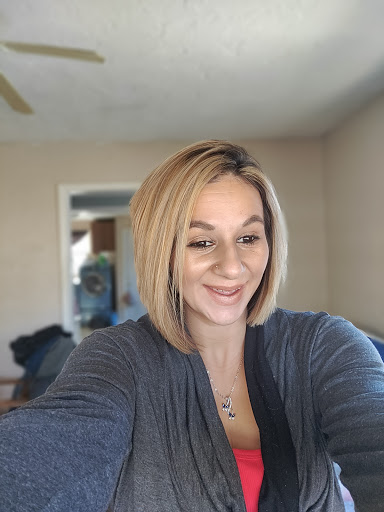 Beauty Salon «ClipZone Salon and Spa», reviews and photos, 1913 C St, Anderson, IN 46016, USA