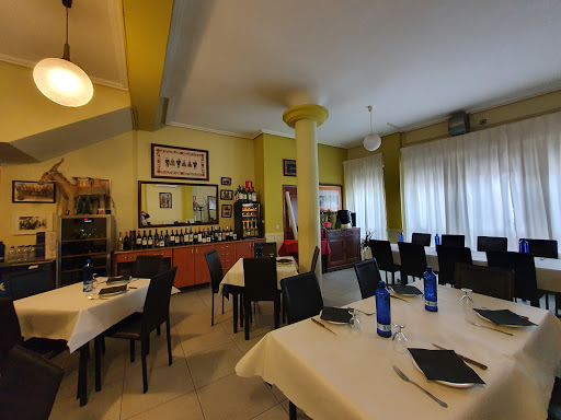 Información y opiniones sobre Restaurante La Rueda de Carbajales De Alba