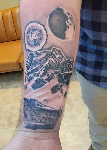 Explore simple colorado tattoo ideas, creative tattoo ideas in Nashville, available at RedBird Tattoo