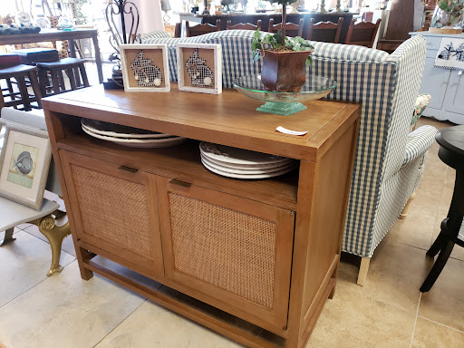 Furniture Store «J and B Furniture Consignments», reviews and photos, 42407 N Vision Way #101, Anthem, AZ 85086, USA