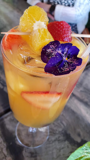 Roses Garden Bar image