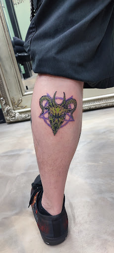 Explore massachusetts tattoo ideas, creative tattoo ideas in Saint Petersburg, available at Cthulhu Tattoo & Body Piercing