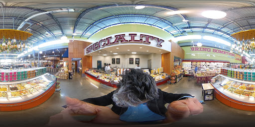 Grocery Store «Whole Foods Market», reviews and photos, 427 Walnut St, Lynnfield, MA 01940, USA