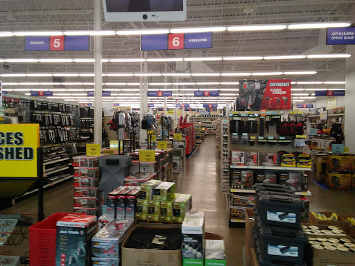 Hardware Store «Harbor Freight Tools», reviews and photos, 185 E Fairmount Ave, Lakewood, NY 14750, USA