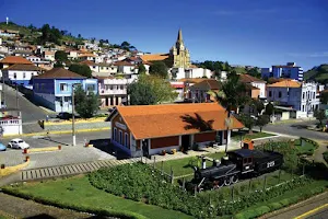 Centro Cultural de Maria da Fé - Antiga Estação Ferroviária image