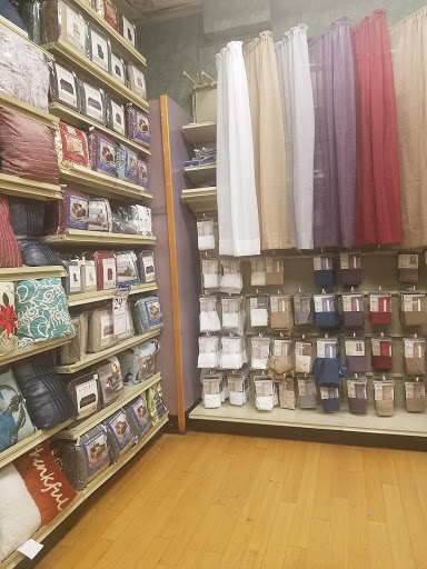 Home Goods Store «Christmas Tree Shops», reviews and photos, 15 Backus Ave Suite 42, Danbury, CT 06810, USA