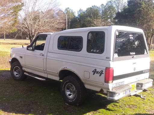 Used Truck Dealer «Southern Auto & Cap Sales Inc.», reviews and photos, 2909 Oaklawn Blvd, Hopewell, VA 23860, USA