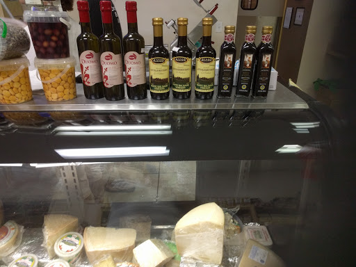 Italian Grocery Store «Gelato Dolce Vita», reviews and photos, 5251 E Brown Rd #104, Mesa, AZ 85205, USA