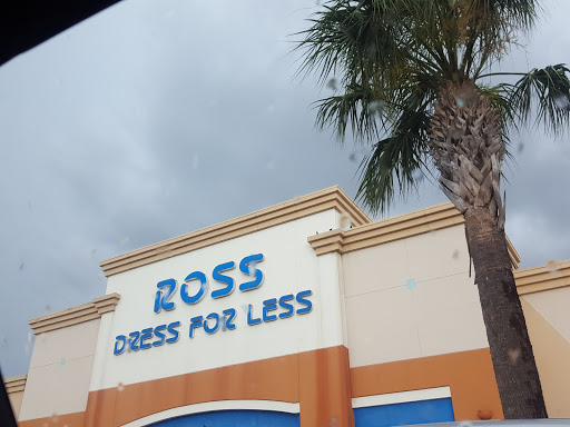Clothing Store «Ross Dress for Less», reviews and photos, 7600 N 10th St, McAllen, TX 78504, USA