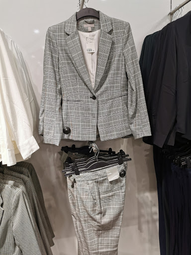 Stores to buy women's plaid pants Marseille