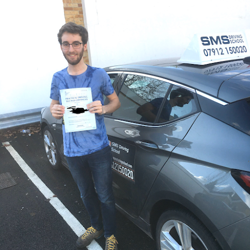 Reviews of S M S Driving School in Southampton in Southampton - Driving school