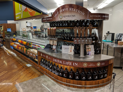 Shopping Mall «Newport Coast Shopping Center», reviews and photos, 21115 Newport Coast Dr, Newport Coast, CA 92657, USA