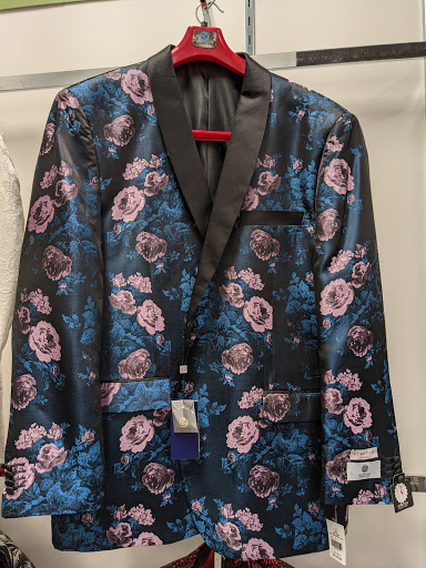 Clothing Store «K&G Fashion Superstore», reviews and photos, 22688 Michigan Ave, Dearborn, MI 48124, USA