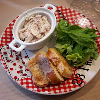 Plats et boissons du Restaurant français Auberge des Marronniers à Sarcey - n°11