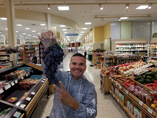 Supermarket «Publix Super Market at Parkway Plaza», reviews and photos, 5265 S John Young Pkwy, Orlando, FL 32839, USA