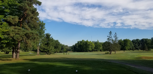 Golf Course «Loyal Oak Golf Course», reviews and photos, 2909 S Cleveland Massillon Rd, Norton, OH 44203, USA