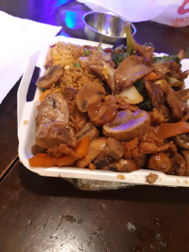 Grocery Store «Giant Food Stores», reviews and photos, 3175 Cape Horn Rd, Red Lion, PA 17356, USA