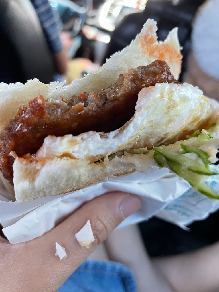 嘉義縣朴子市早安山丘(朴子南通店) - 台灣餐廳推薦手搖推薦甜點推薦買一送一優惠訊息