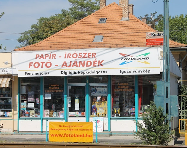 Fotoland Fotó és Papír-Írószer-Irodaszer üzlet