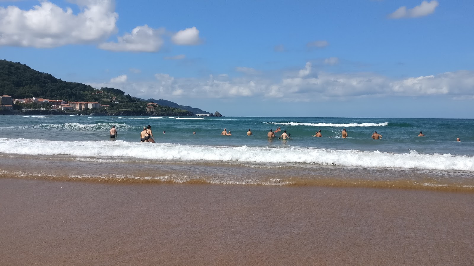 Foto av Laida beach med hög nivå av renlighet