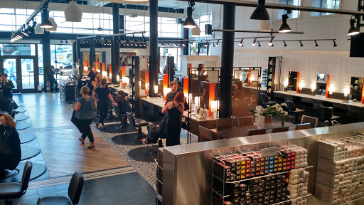 Beauty Salon «Gary Manuel Salon», reviews and photos, 528 2nd Ave, Seattle, WA 98104, USA