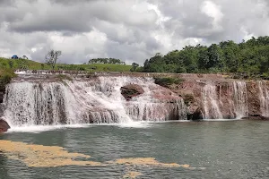 Thlu Amwi Falls image