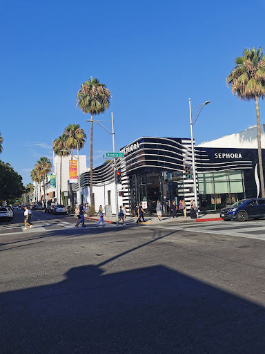 Cosmetics Store «SEPHORA», reviews and photos, 270 N Beverly Dr, Beverly Hills, CA 90210, USA