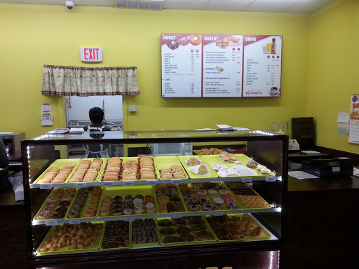 Donut Shop «K&J Donuts», reviews and photos, 406 E Wheatland Rd, Duncanville, TX 75116, USA