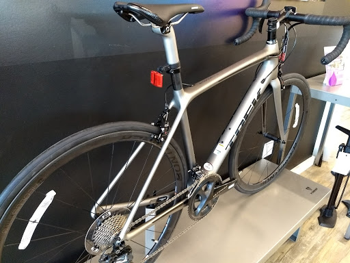 Bicycle Store «Trek Bicycle Store of Boca Raton», reviews and photos, 335 N Federal Hwy, Boca Raton, FL 33432, USA