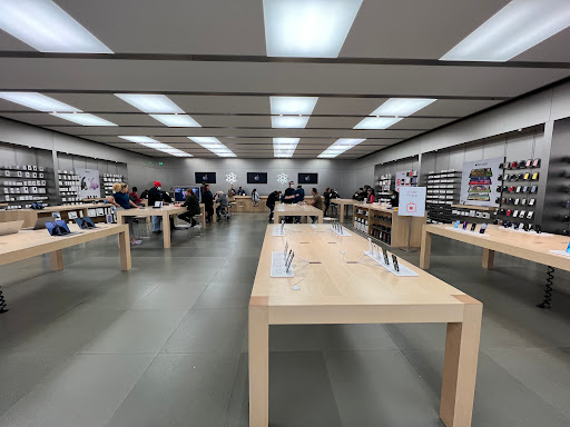 Computer Store «Apple Towson Town Center», reviews and photos, 825 Dulaney Valley Rd, Towson, MD 21204, USA