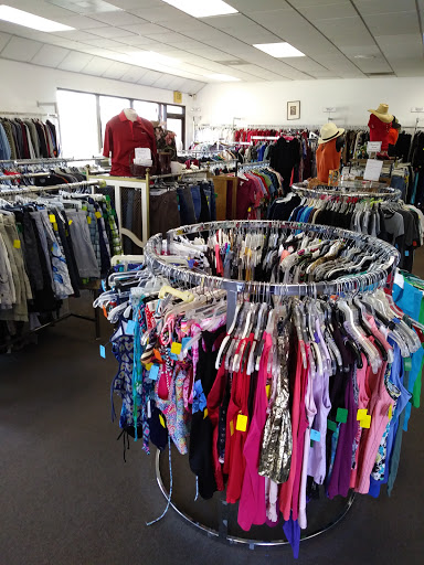 Thrift Store «Highway City Thrift Store», reviews and photos, 5472 W Shaw Ave, Fresno, CA 93722, USA
