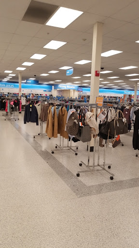 Clothing Store «Ross Dress for Less», reviews and photos, 4102 S Meridian, Puyallup, WA 98373, USA