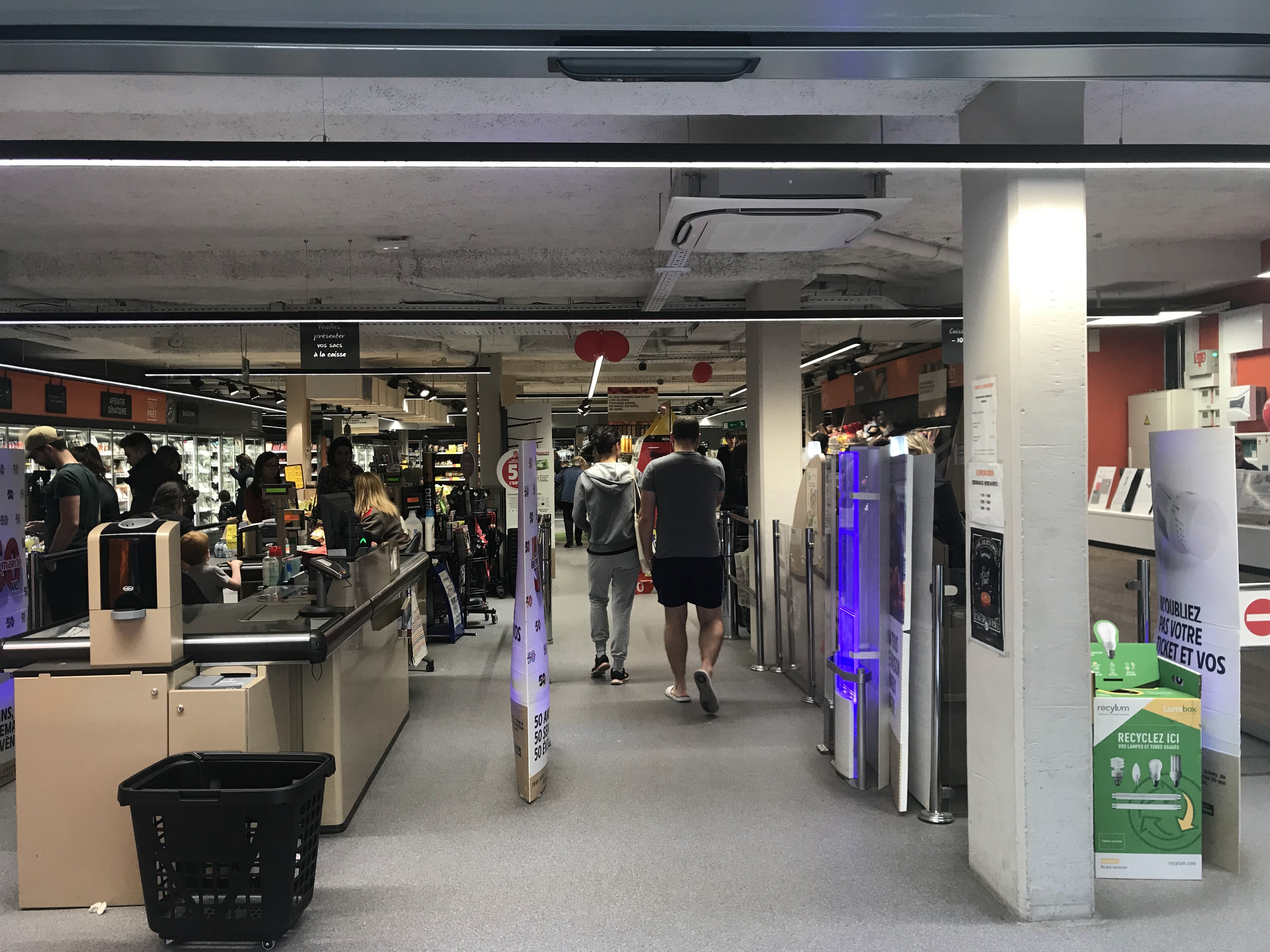 Photo n° 49 de l'avis de Marseille.u fait le 10/05/2019 à 03:04