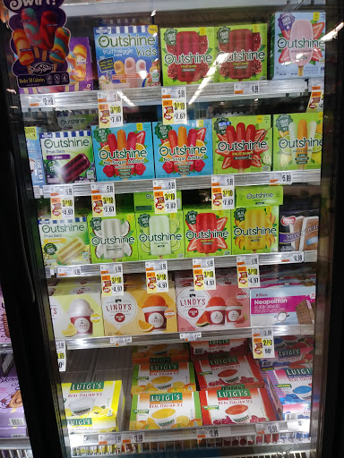 Supermarket «Tops Friendly Markets», reviews and photos, 425 Niagara St, Buffalo, NY 14201, USA