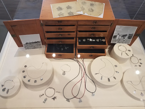 Jewelry Store «James Avery Jewelry», reviews and photos, 145 Avery Road North, Kerrville, TX 78028, USA