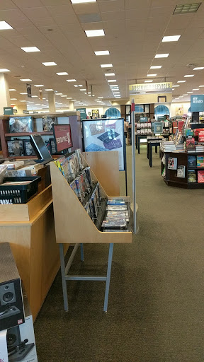 Book Store «Barnes & Noble», reviews and photos, 23130 Fashion Dr, Estero, FL 33928, USA