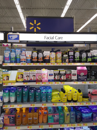 Department Store «Walmart Supercenter», reviews and photos, 814 W Bell Ave, Knoxville, IA 50138, USA