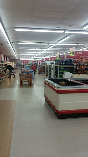 Grocery Store «Save-A-Lot», reviews and photos, 7703 Sissonville Dr, Charleston, WV 25320, USA