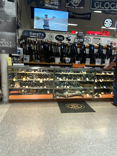 Gun Shop «Gunnies», reviews and photos, 396 State St, Orem, UT 84058, USA